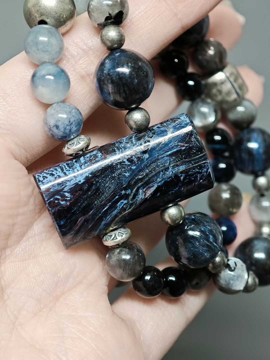 The lonely boat merges with the night,Quantum ripples pierce the misty veil.The ancient moon hangs o’er the new helm,Sailing tracks carve the cosmic dome.