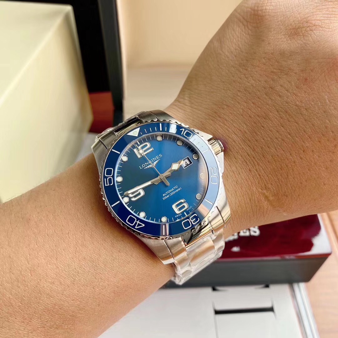 Life Style Longines HydroConquest 2025 - 43mm Ceramic Bezel, ISO 6425:2025 Certified 300M Dive Watch, Anti-Magnetic L888.6 Movement, Swiss Luxury Sports Chronometer