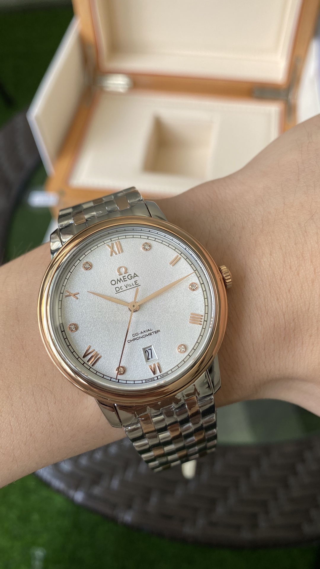 Omega De Ville 39.5mm Co-Axial Master Chronometer 6H Date Window | Stainless Steel | Sapphire Crystal | 100m Water Resistant | Global Duty-Free