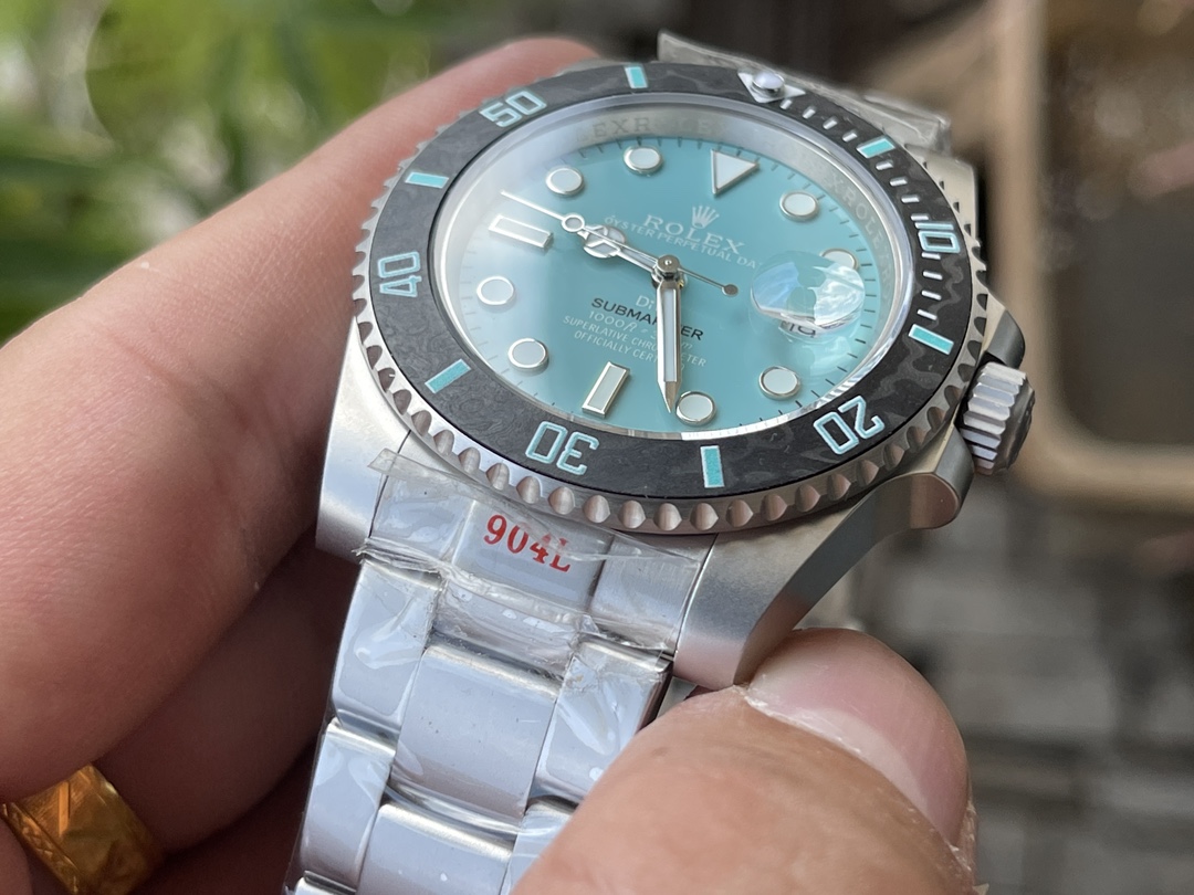 DIW Custom Submariner PARAKEET 2025 Tropical Green Dial | 41mm 904L Steel | Swiss Upgraded Movement | 300m Waterproof | Blockchain Authenticity