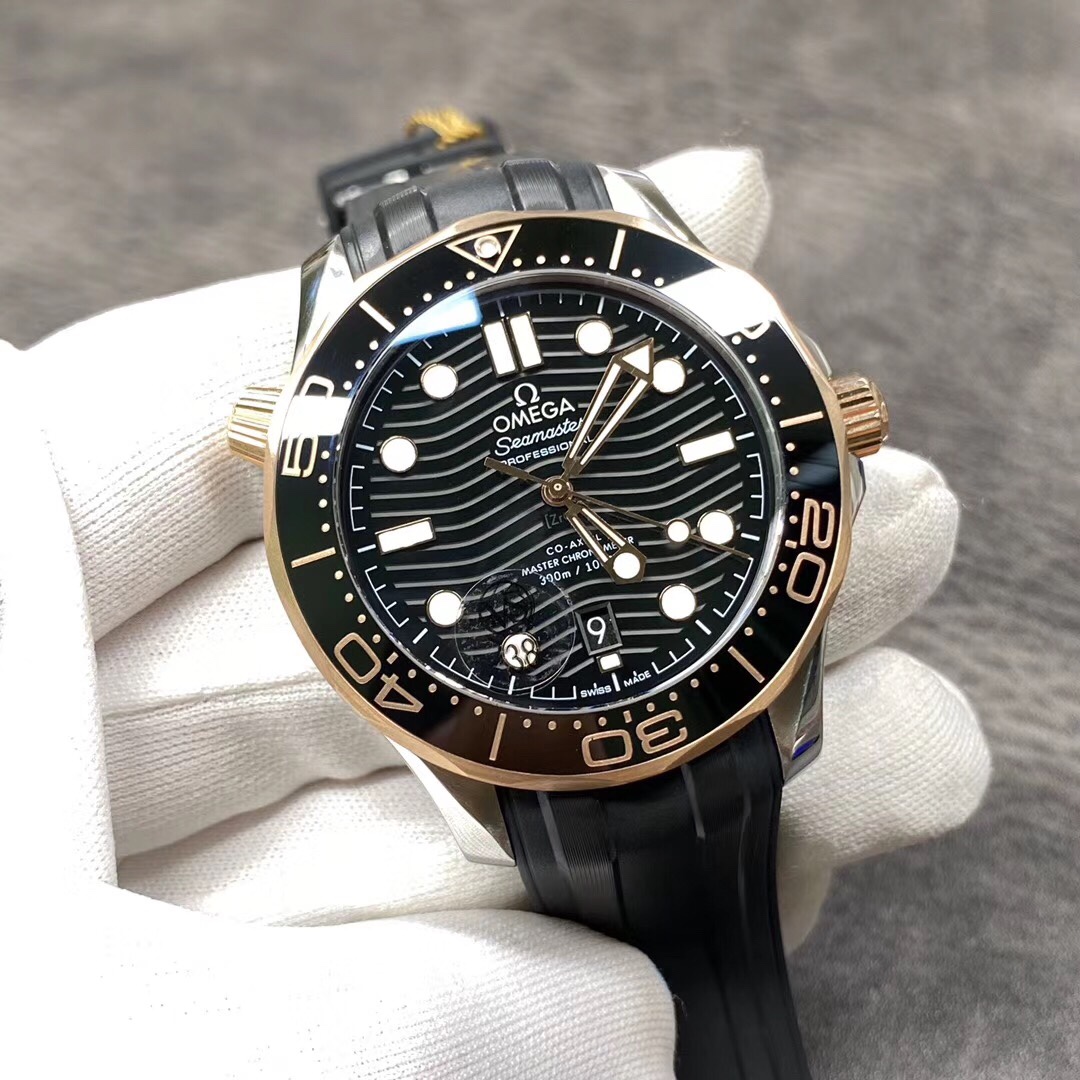 OMEGA Seamaster Diver 300M 42mm | Co-Axial Master Chronometer 300m Water Resistant | Ceramic Bezel | METAS-Certified (-0/+5s/day) | Global Duty-Free