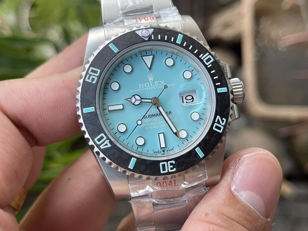 DIW Custom Submariner PARAKEET 2025 Tropical Green Dial | 41mm 904L Steel | Swiss Upgraded Movement | 300m Waterproof | Blockchain Authenticity