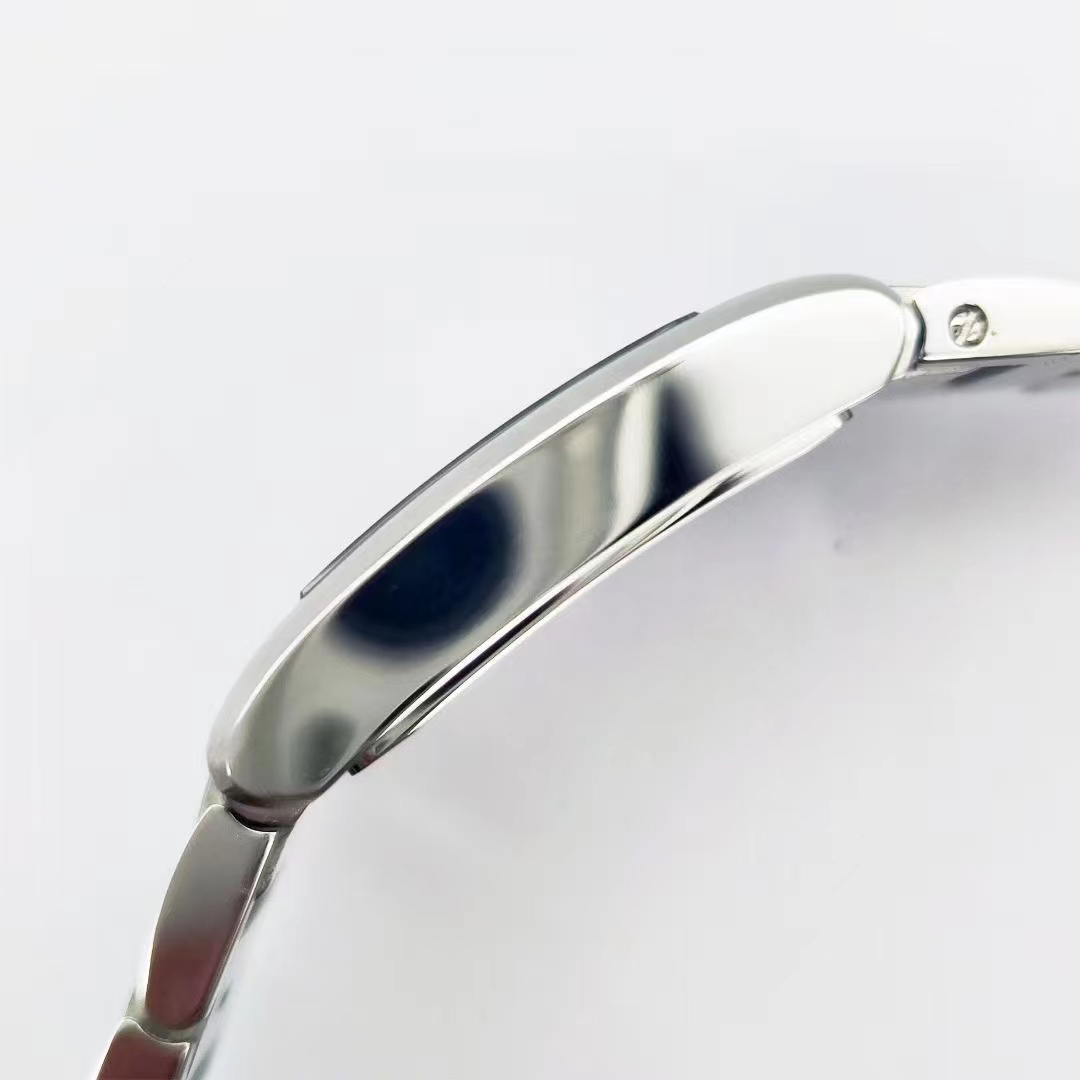 Cartier Tank Française 2025 Square Case, Silver Dial, Quartz Movement, Sapphire Crystal, 30M Water Resistant, Iconic French Elegance