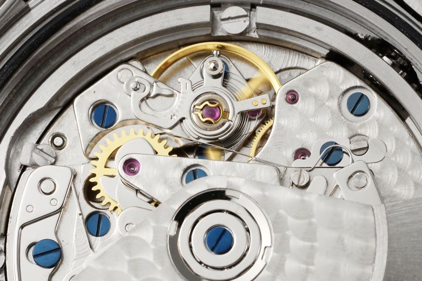 V6S Mastercraft IWC Aquatimer 44mm Chronograph – Swiss Automatic Dive Watch, 300M Waterproof, Ceramic/Titanium Hybrid | 2025 Ultimate Edition for Pro Divers & Luxury Collectors