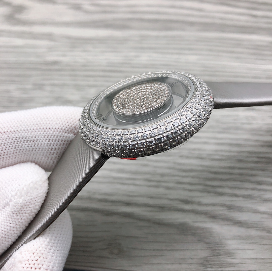 Jacob&Co Astronomia Astrological - Angel's Eyes |  Mysterious Automatic Watch with Celestial Dial & Rotating Sculptures