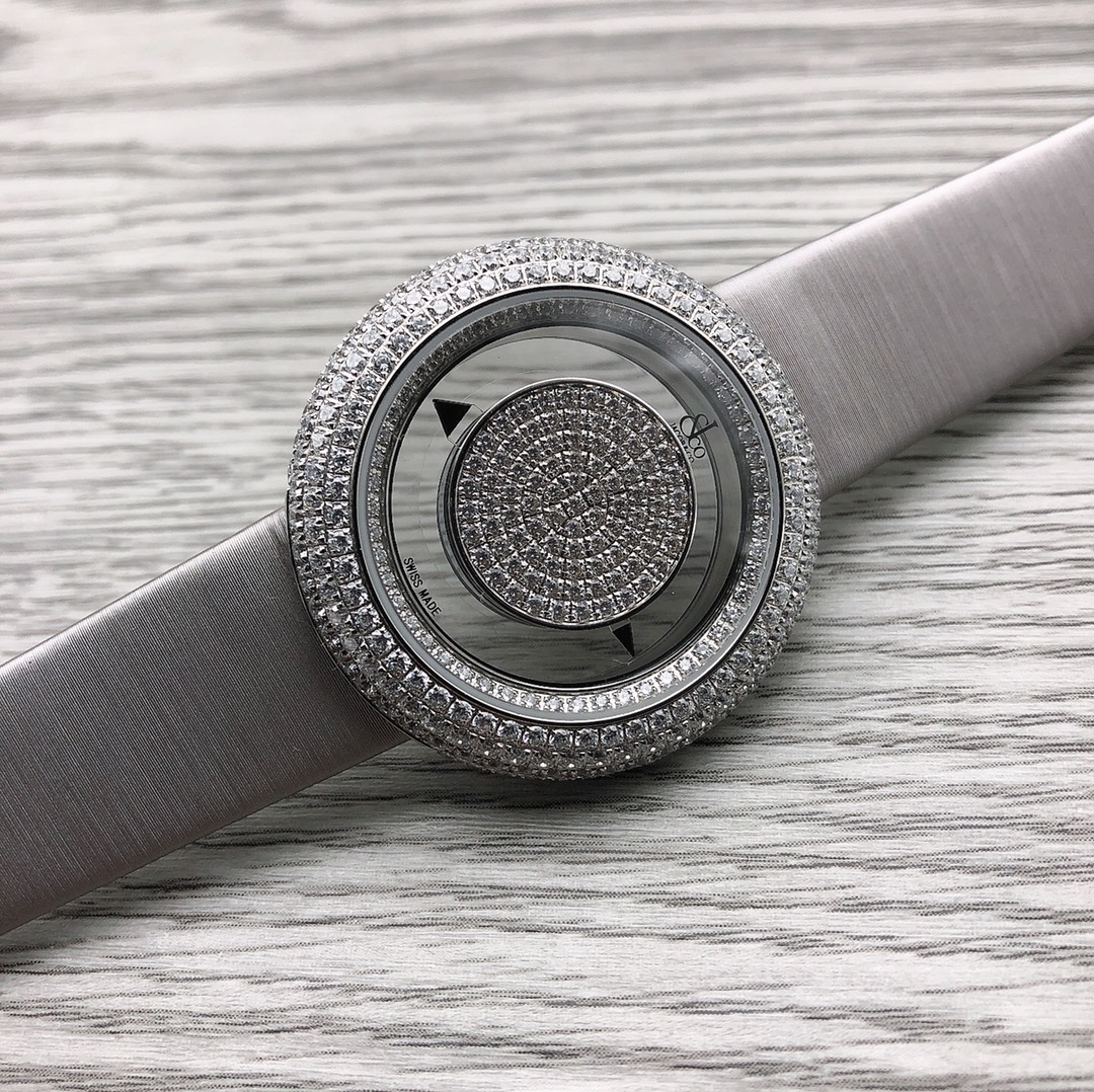 Jacob&Co Astronomia Astrological - Angel's Eyes |  Mysterious Automatic Watch with Celestial Dial & Rotating Sculptures