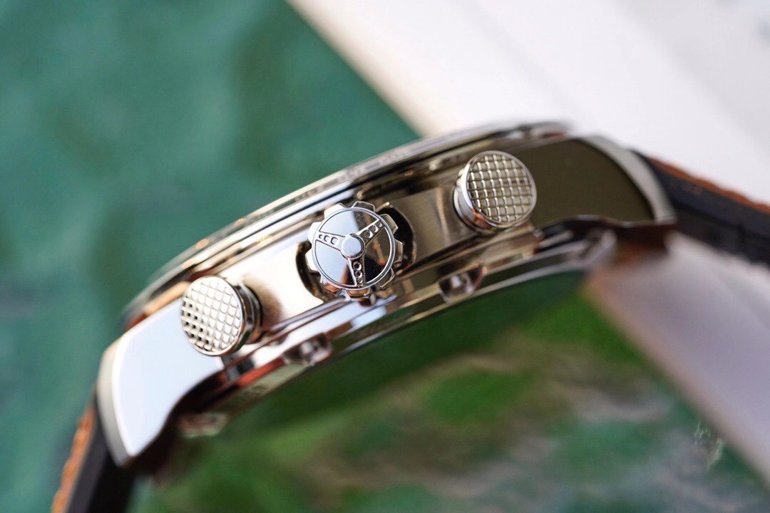 Chopard Mille Miglia Racing Series Ultimate Masterpiece Titles for Cross-Border E-commerce