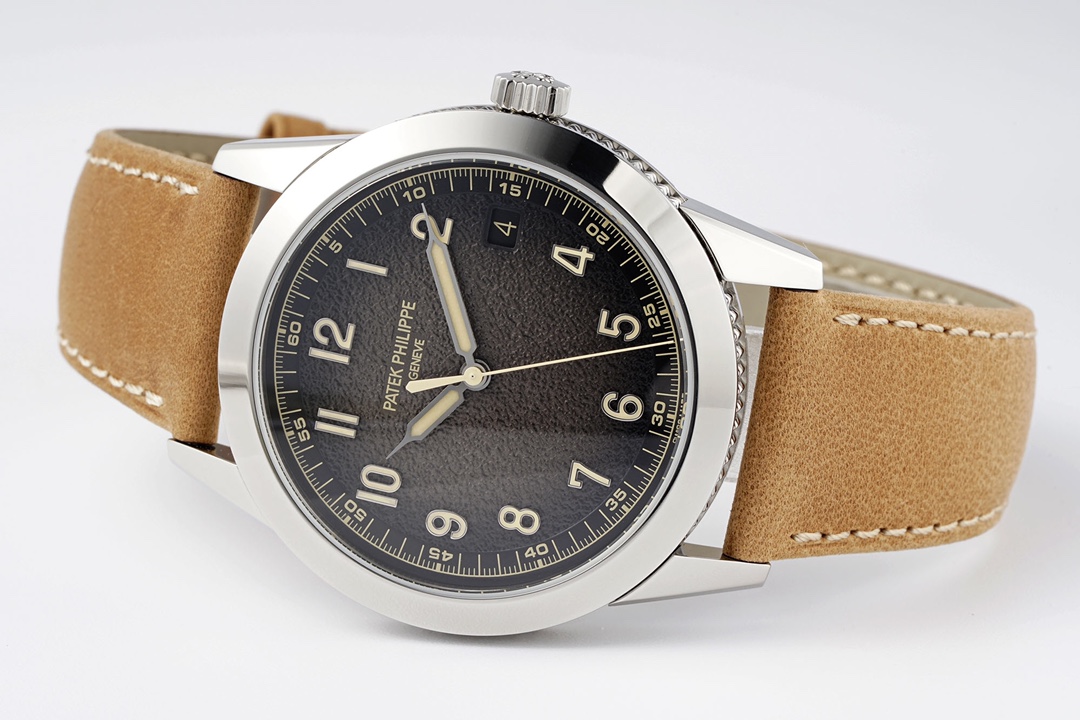 Patek Philippe Calatrava Men's Dress Watch | Ref. 6119R-001 | Rose Gold Guilloché Dial | Manual Winding