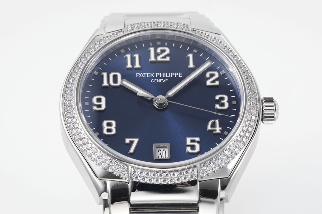 Patek Philippe Twenty~4 Ref. 7300/1200R-001 | First Mechanical Edition | Diamonds & Rose Gold