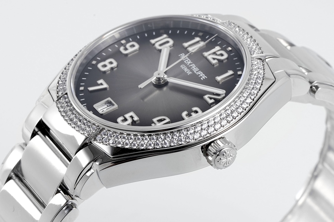 EXCLUSIVE: 2025 Twenty~4 7300R-001 | Limited 500pcs Worldwide