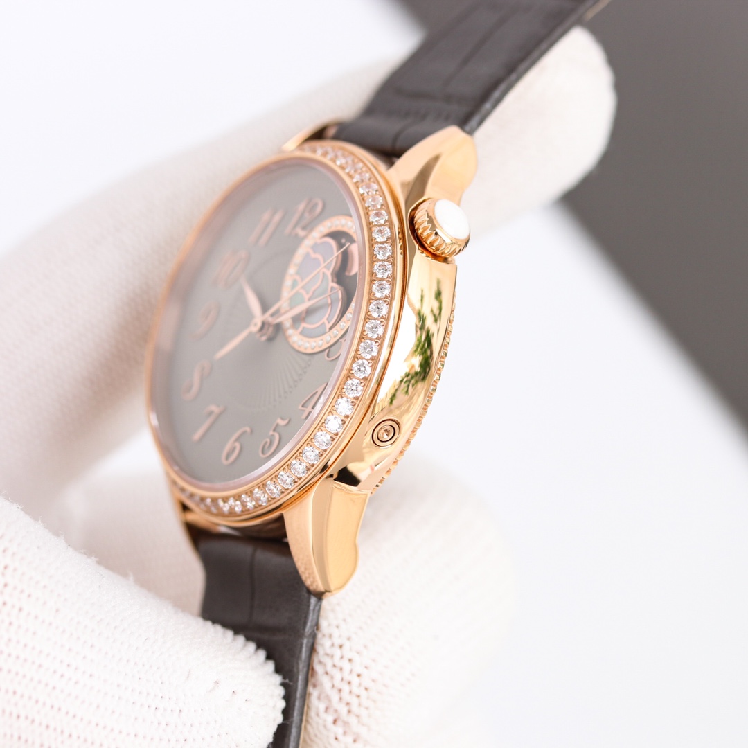 Vacheron Constantin Égérie MR2 Self-Winding | First Mechanical Égérie | Moonphase & Diamond Bezel