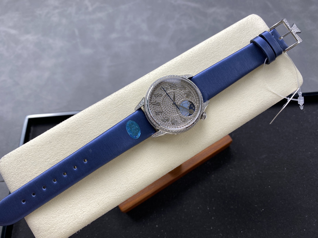 Vacheron Constantin Egérie Starry Sky Diamond Watch: Exclusive Women's Luxury Timepiece