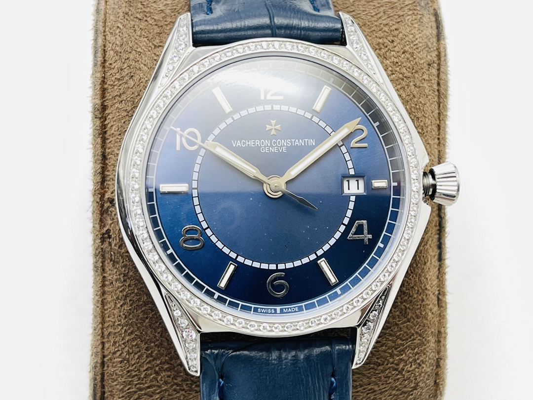Vacheron Constantin Fiftysix 4600E/000A-B402 Complete Calendar: Stainless Steel, Silver Dial & Alligat