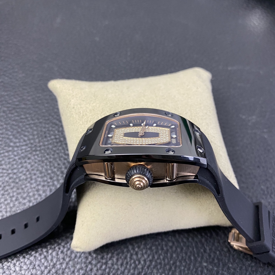 Richard Mille RM037 Ultraflat Automatic: NTPT Carbon & Quartz TPT®|Skeleton Dial|30m WR