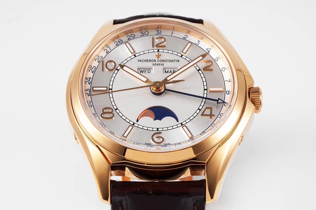 Father's Day 2025 Exclusive: Engravable Fiftysix Moon Phase Watch｜40mm Steel, Alligator Strap｜Duty-Free Global Delivery