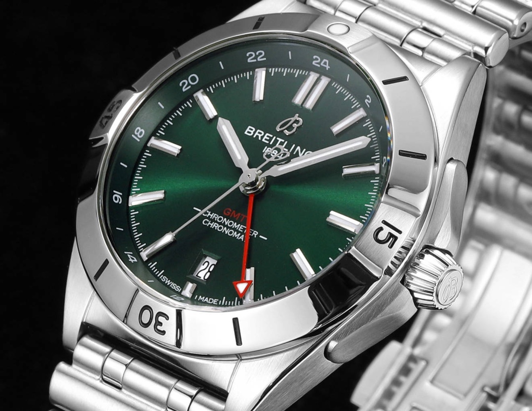 Limited Stock BREITLING Chronomat 40 Automatic Ref. A32398101M1A1