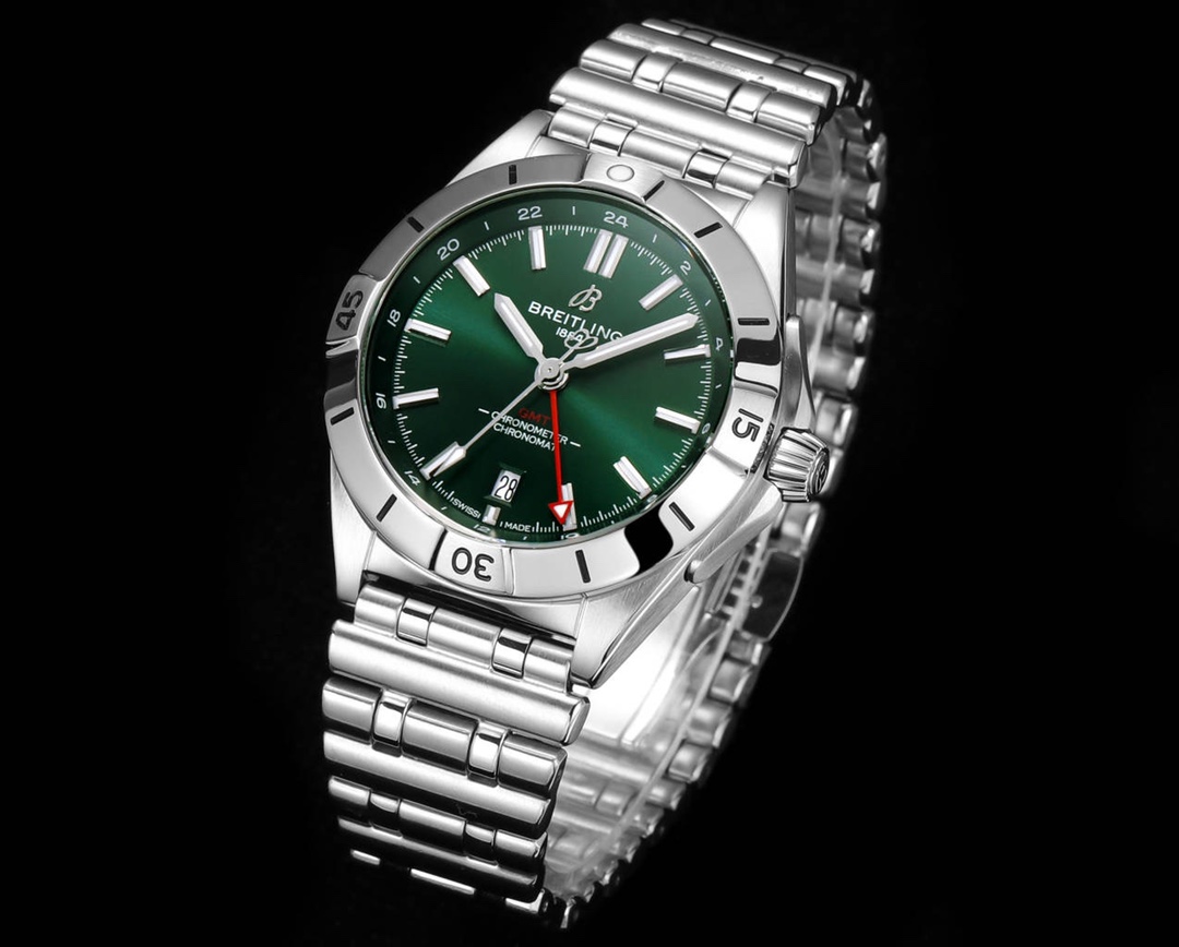 Limited Stock BREITLING Chronomat 40 Automatic Ref. A32398101M1A1