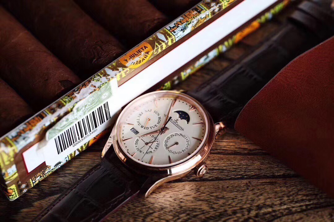 Jaeger-LeCoultre Master Ultra Thin Perpetual Calendar White Dial | Automatic Ref.130842J | Moonphase & Stainless Steel