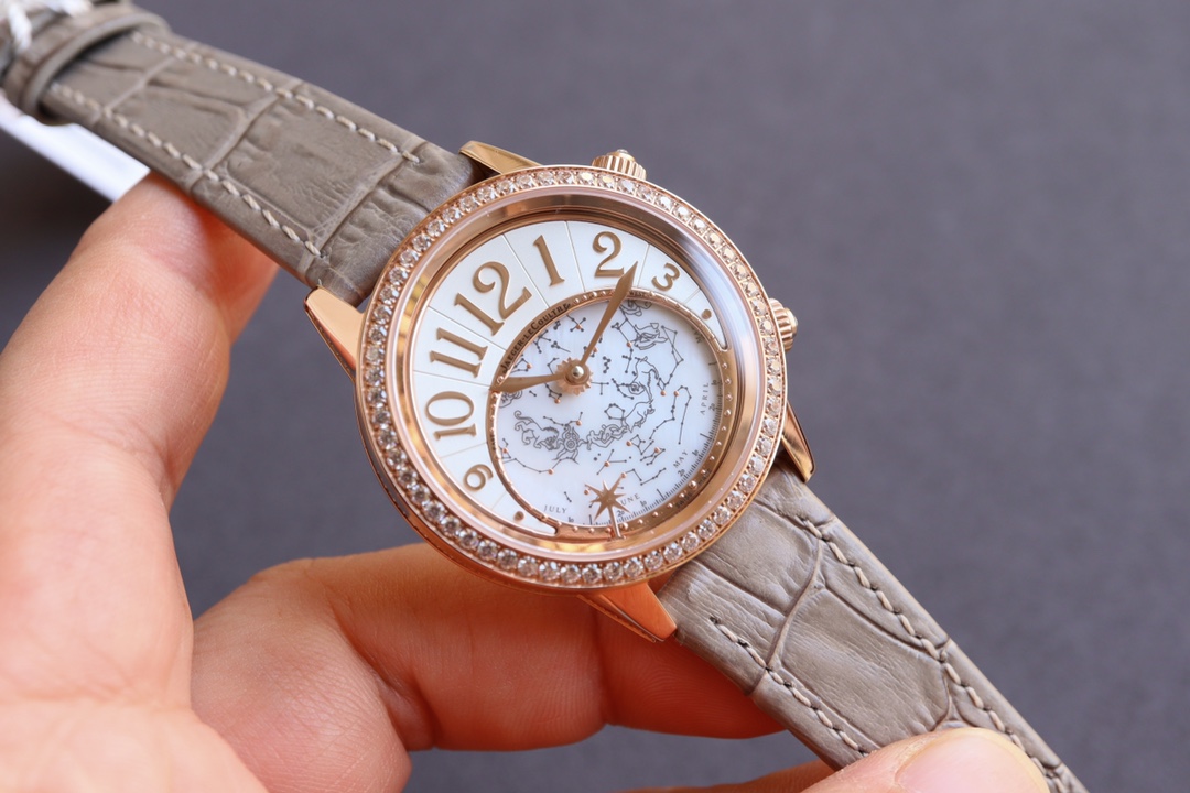 Jaeger-LeCoultre Rendez-Vous Moon Phase Serenity Ladies Luxury Watch