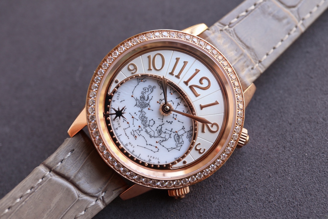 Jaeger-LeCoultre Rendez-Vous Moon Phase Serenity Ladies Luxury Watch