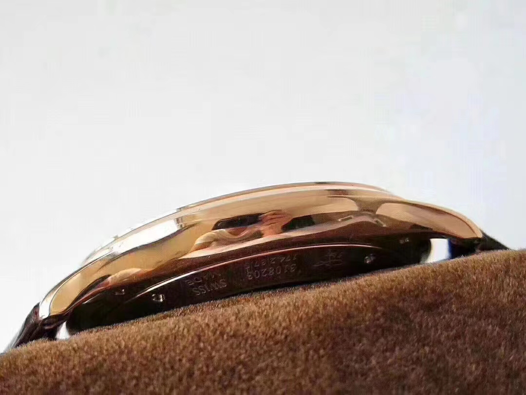 Jaeger-LeCoultre Master Ultra Thin Q1288420 | Minimalist Automatic Watch | 7.45mm Steel & Leather