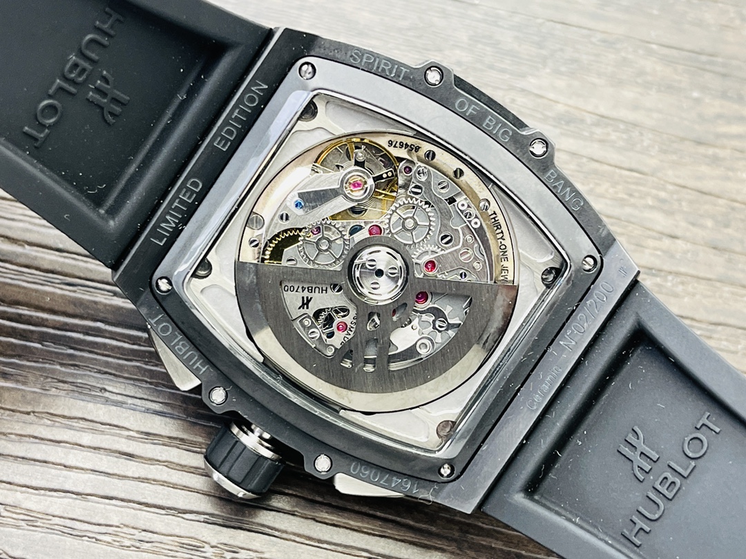 Hublot Spirit of Big Bang Chronograph 2025 | Post-Father's Day Exclusive | Barrel-Shaped Titanium Skeleton