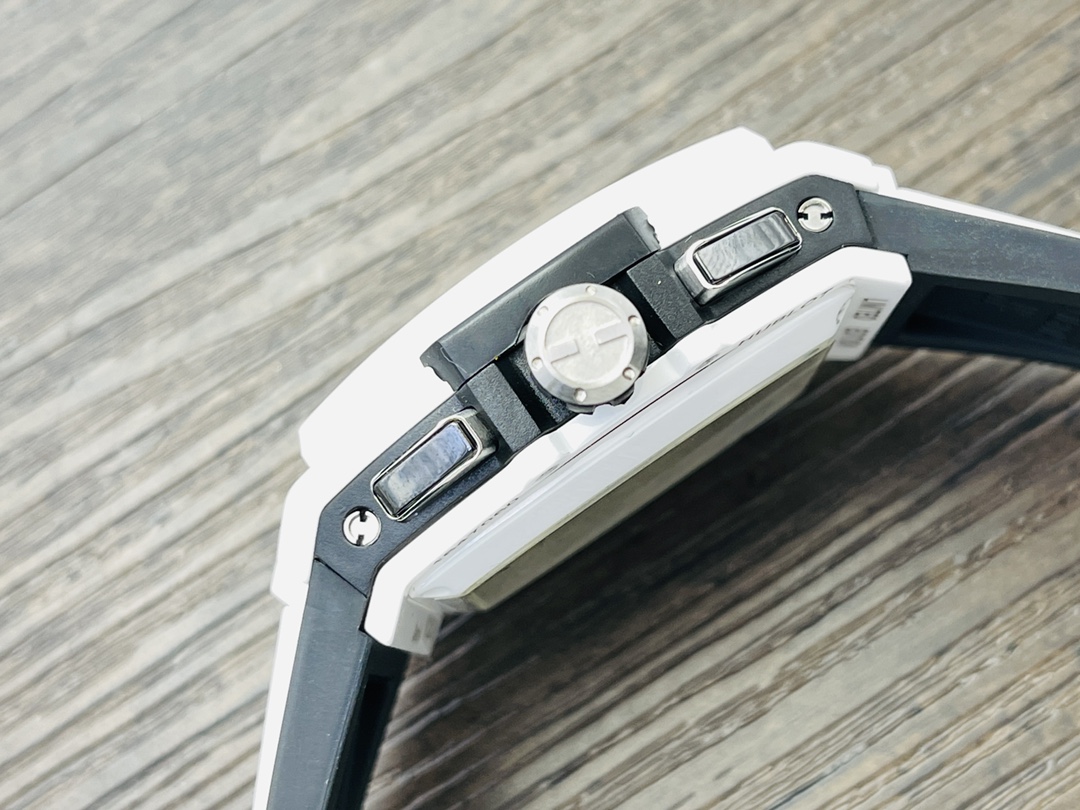 Hublot Spirit of Big Bang Chronograph 2025 | Post-Father's Day Titanium | Barrel Skeleton & Flyback