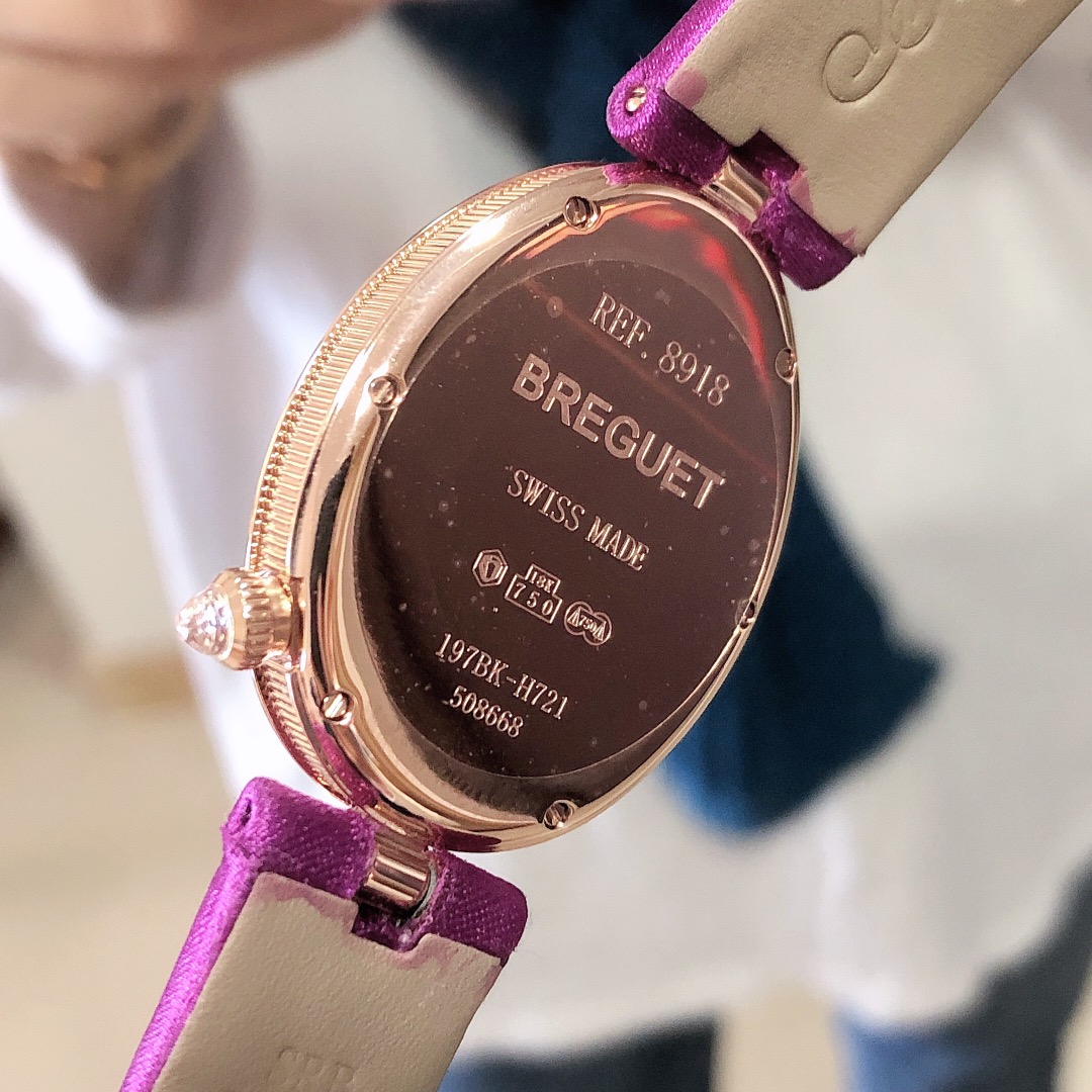 Breguet Reine de Naples 2025 | Oval Diamond Crown & Moonphase | Summer Gala Essential