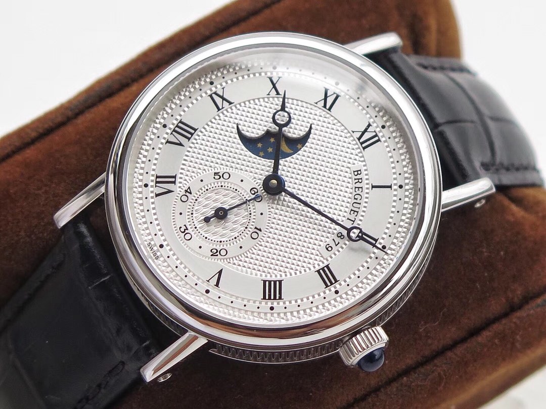 Breguet Classique 4396BR Moon Phase Chronometer | 18K Gold, Self-Winding Cal.591DRL, 40hr Power Reserve