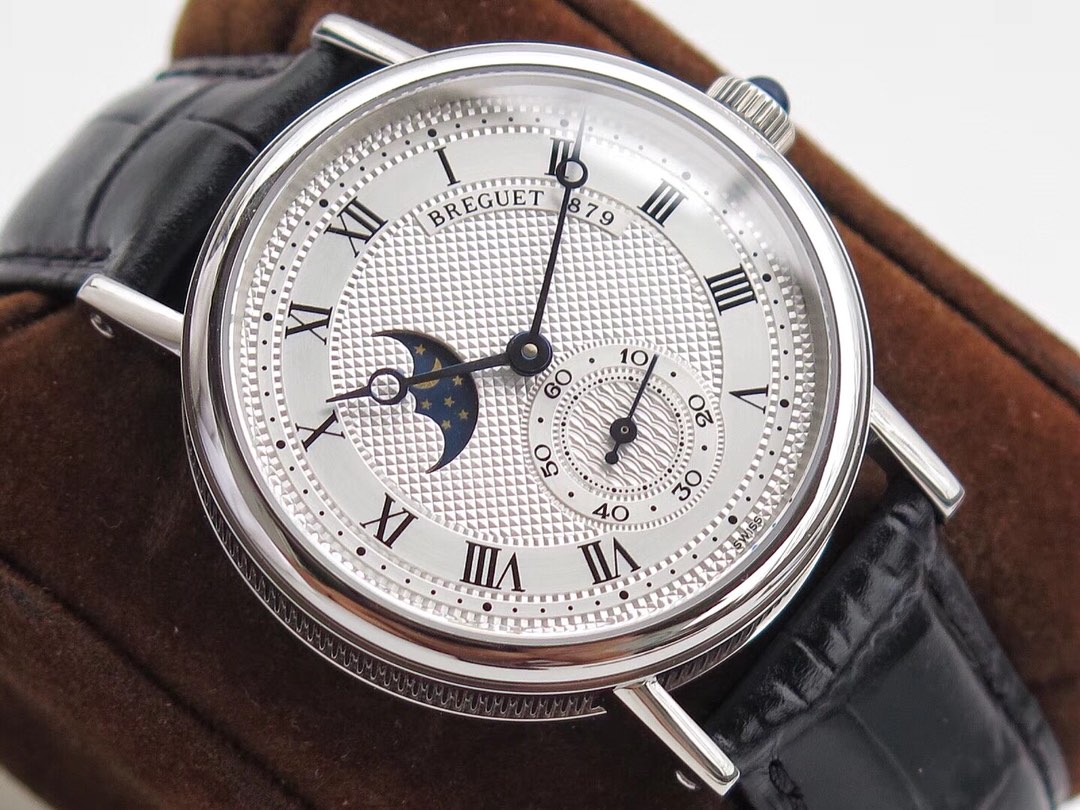 Breguet Classique 4396BR Moon Phase Chronometer | 18K Gold, Self-Winding Cal.591DRL, 40hr Power Reserve