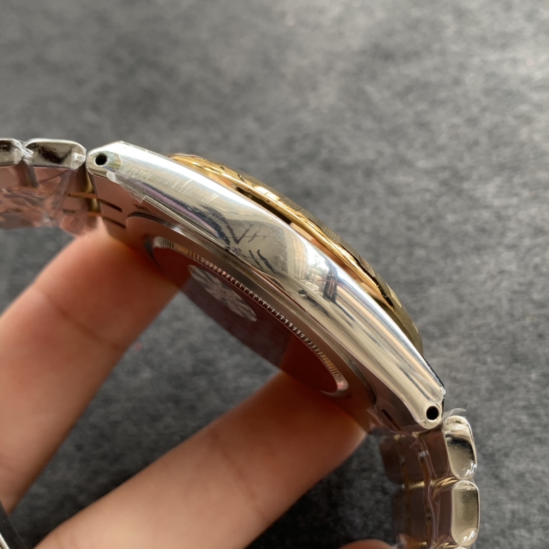 Tudor Royal 41mm Men's Watch - Swiss Automatic Date Silver Dial | Free Global Shipping