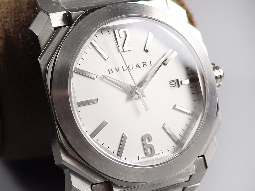 2025 NEW: Premium BVLGARI OCTO Men's Luxury Watch - Ultra-Thin Automatic, High-End Replica Titanium Bracelet