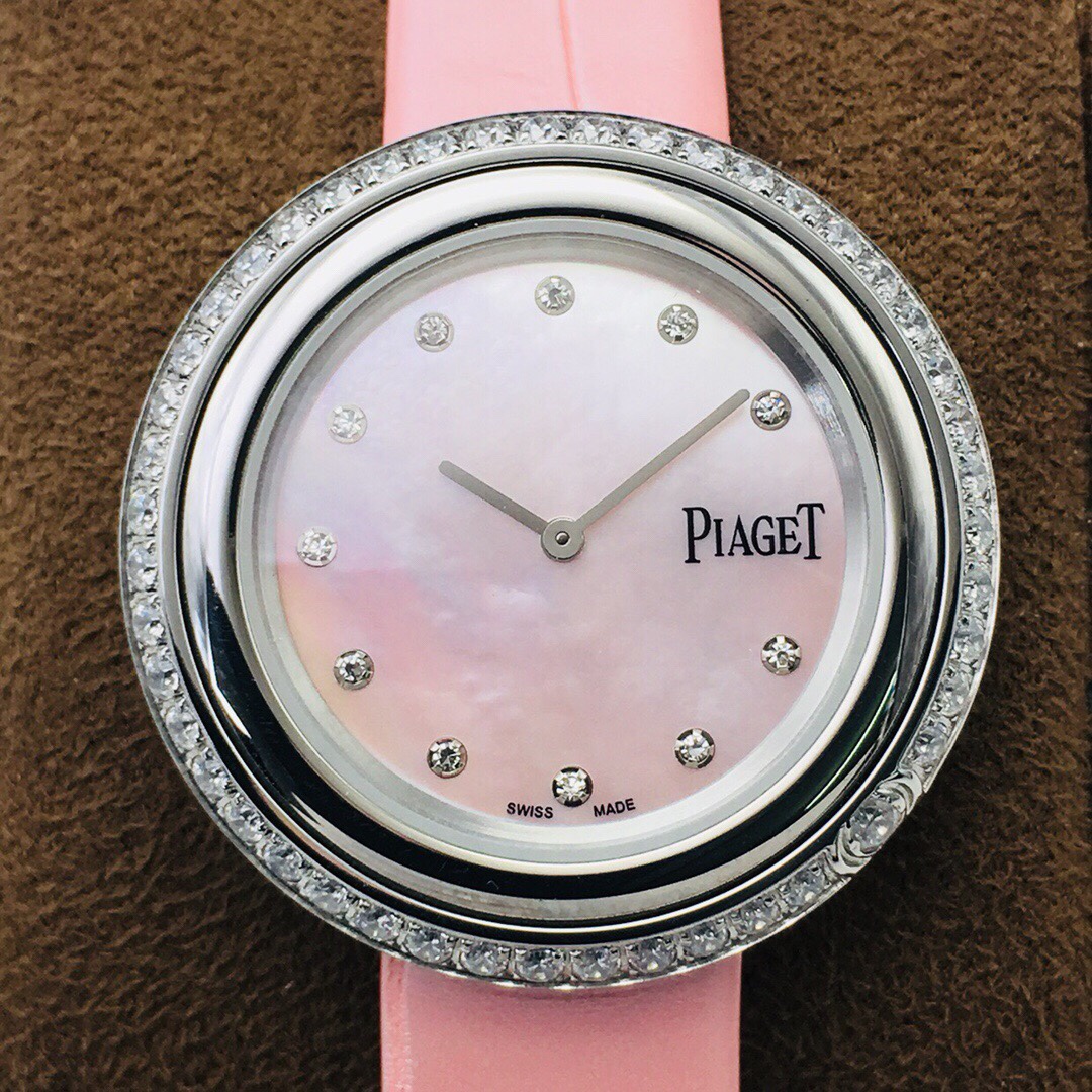 Piaget Possession Rotating Bezel Luxury Watch - Symbol of Fortune & Elegance |