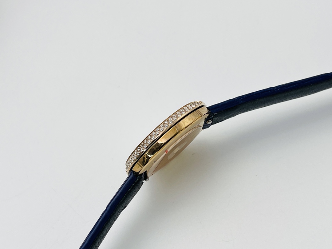 Turn Your Fortune with Piaget Possession Collection: Iconic Rotating Bezel, Certified Luxury Watch for Women & Men