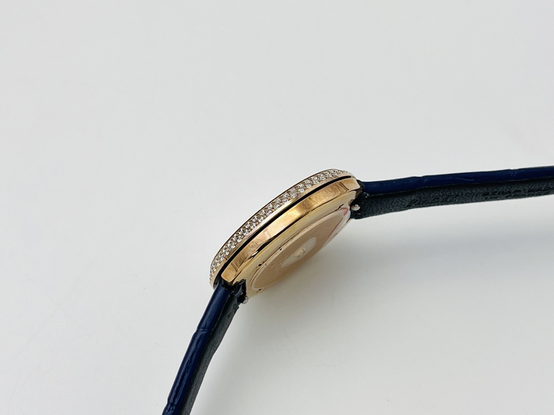 Turn Your Fortune with Piaget Possession Collection: Iconic Rotating Bezel, Certified Luxury Watch for Women & Men