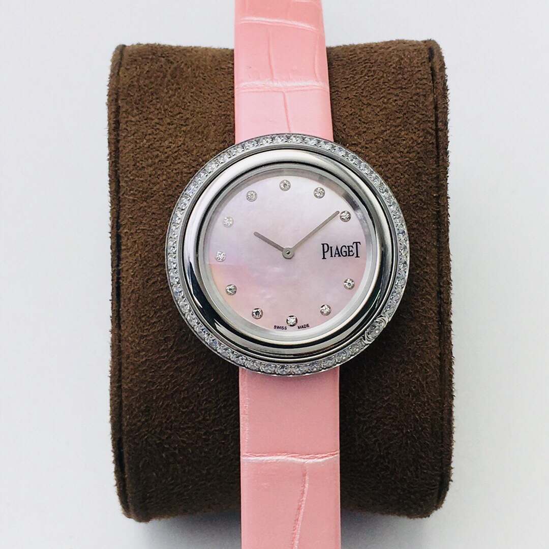 Piaget Possession Rotating Bezel Luxury Watch - Symbol of Fortune & Elegance |
