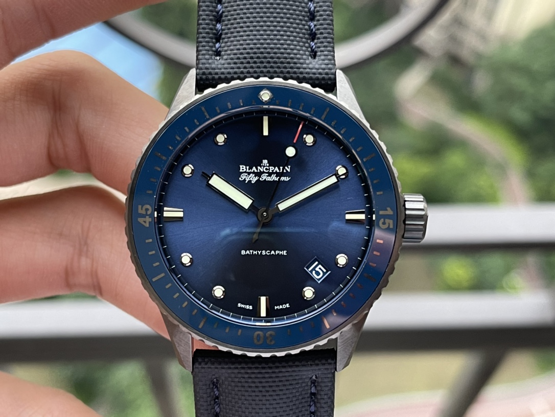 BLANCPAIN Fifty Fathoms Blue Dial 43.6mm Men's Luxury Dive Watch