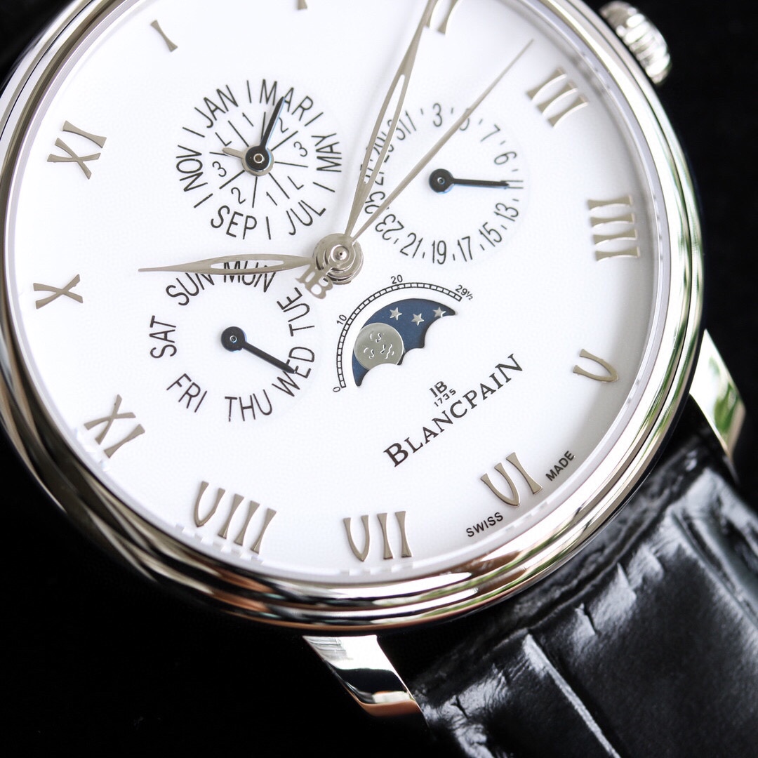 Blancpain Classique 6656 Men's Calendar Watch: Automatic, Moonphase & 100-Hour Power Reserve