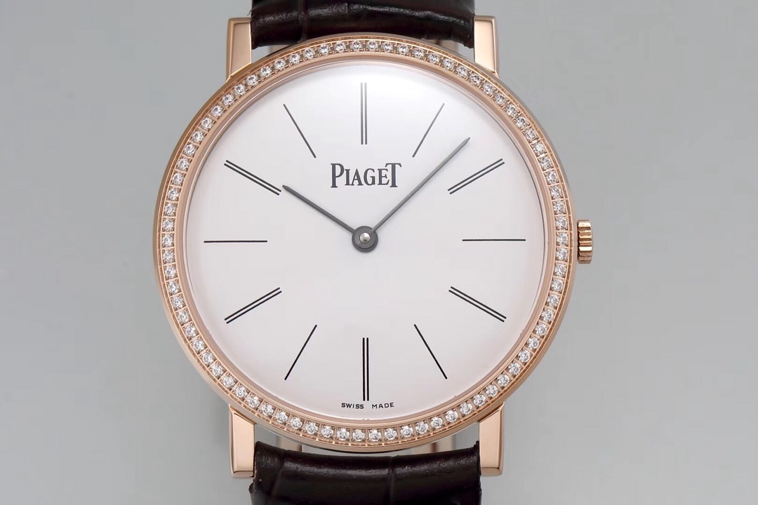 Piaget Altiplano Meteorite Dial: Cosmic Fragments Encased in 4.3mm Slimness | NFT Authentication
