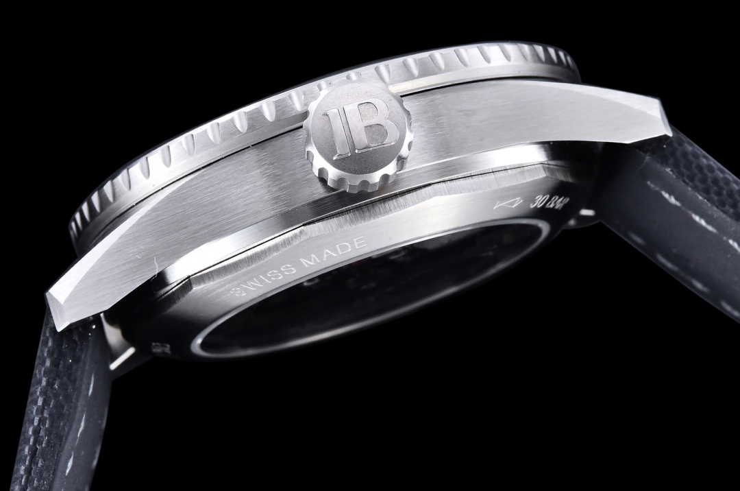 Blancpain Fifty Fathoms Stainless Steel Men's Dive Watch - 43.6mm, 300m Water Resistant, Automatic