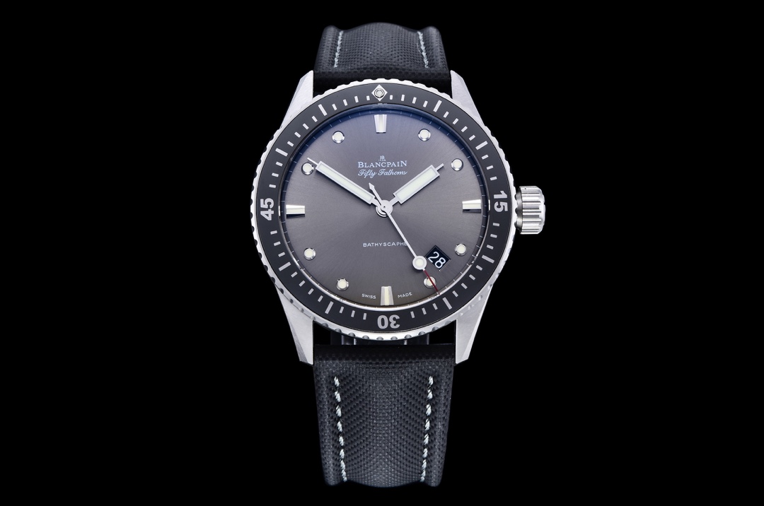 Blancpain Fifty Fathoms Stainless Steel Men's Dive Watch - 43.6mm, 300m Water Resistant, Automatic