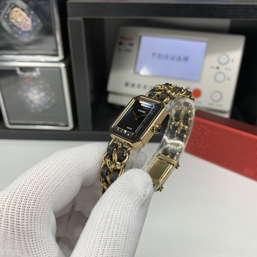 NEW Chanel Première Rock Women's Watch 2025 | Oversized Interlocked Chain | Octagonal Black Dial | Swiss Quartz & Diamond Accents