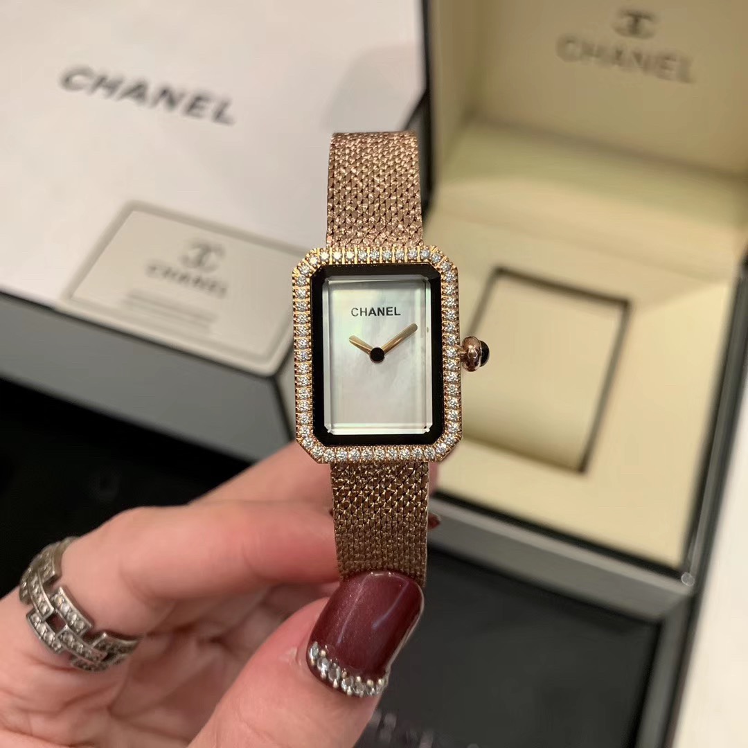 NEW Chanel Boy·Friend Women's Watch Summer 2025 | Beige Gold Square Case | Diamond Bezel & Sapphire Crystal | Swiss Quartz Bracelet