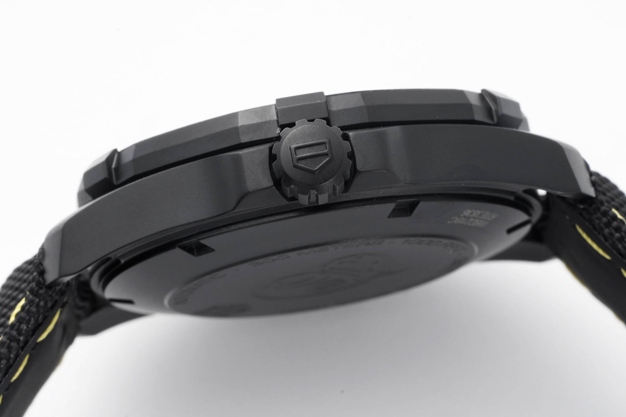 TAR Year-End Special: Super Tag Heuer Men's Chronograph Watch - Swiss Automatic, Sapphire Glass & Free Gift Box