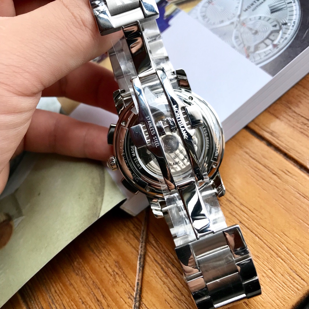 Montblanc 4810 Automatic Chronograph - Masculine Design & Sapphire Crystal | 100M Water Resistant