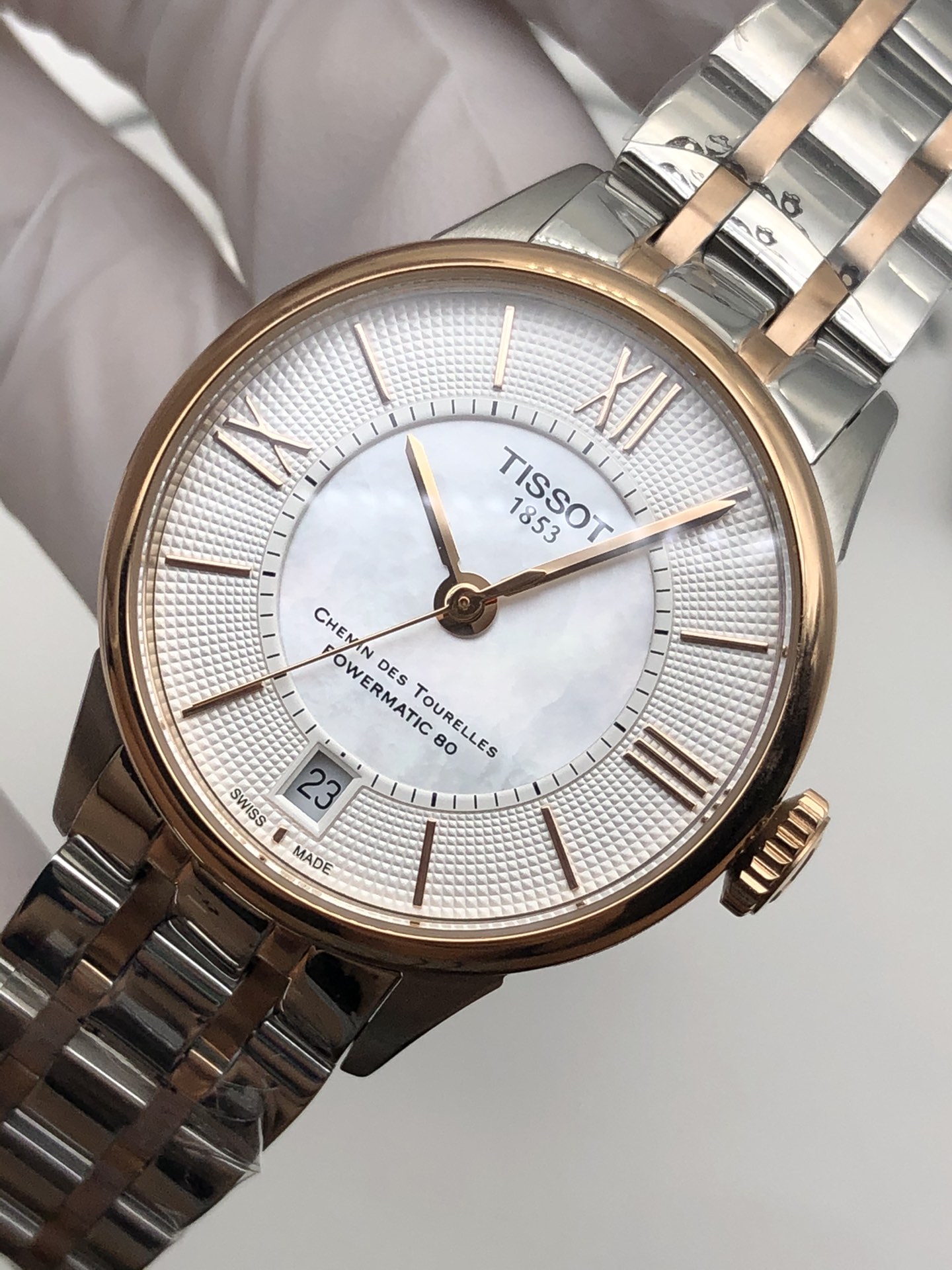 Tissot Classic T099.207.16.116.00 Three-Hand Women's Watch - Swiss Made Elegant Dress Timepiece with Date