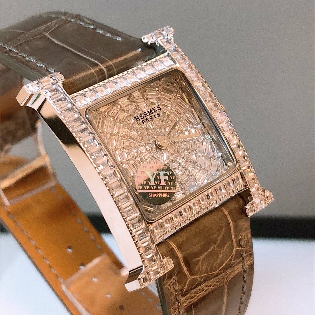 HERMÈS H-our Square Architecture: 2.8CT VVS Diamonds, 18K Gold Prong Setting|Haute Joaillerie Light Dynamics