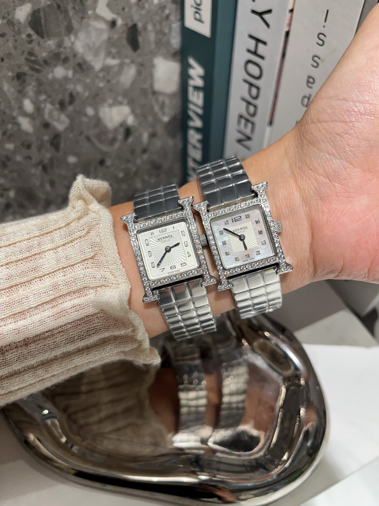 HERMES Heure H Iconic H-Case: Swiss Quartz, 316L Surgical-Grade Steel & Hand-Saddled Calfskin｜Parisian Everyday Luxury