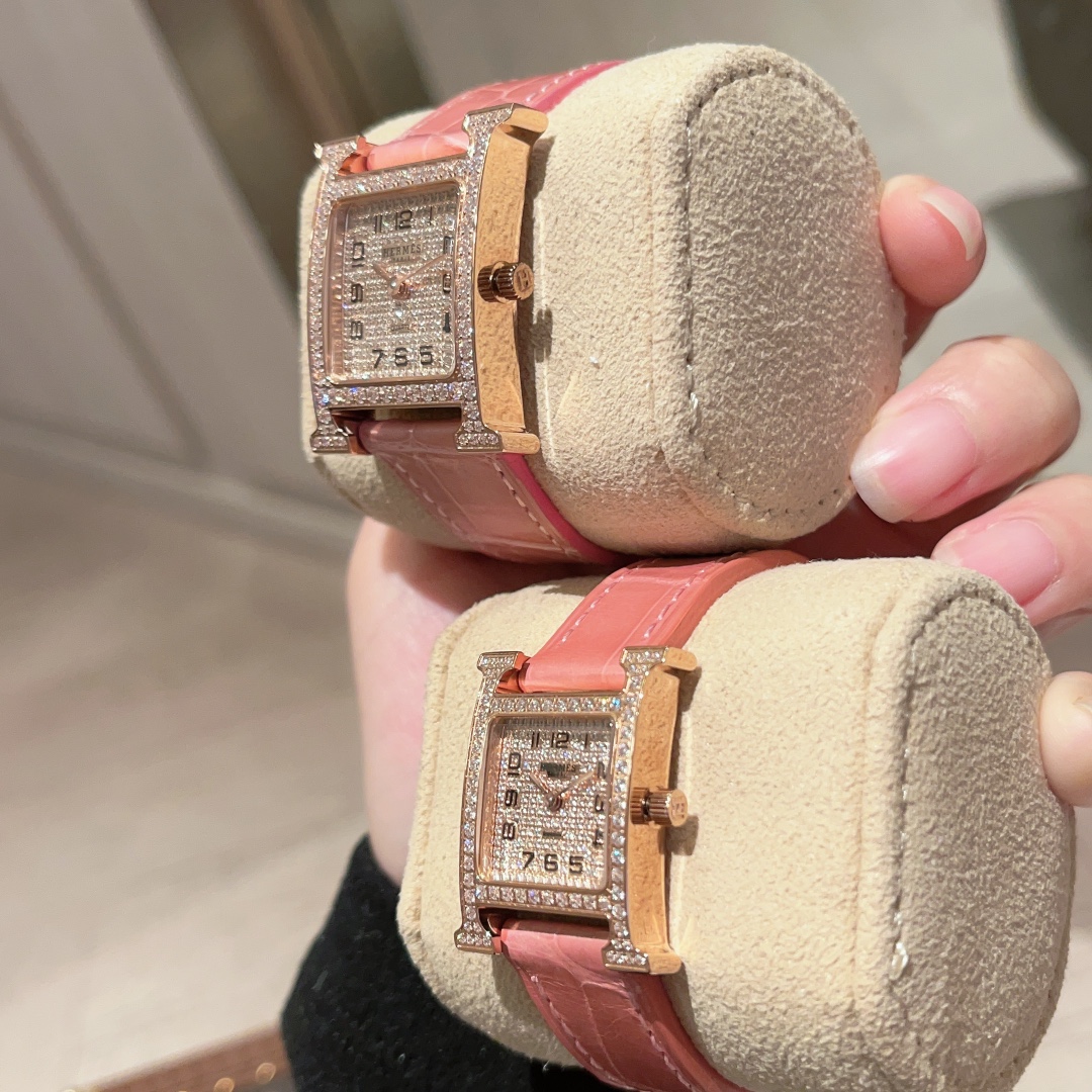 HERMES Heure H Iconic H-Shaped Case: Swiss Quartz, Recycled Steel & Handcrafted Calfskin | Parisian Heritage Timepiece