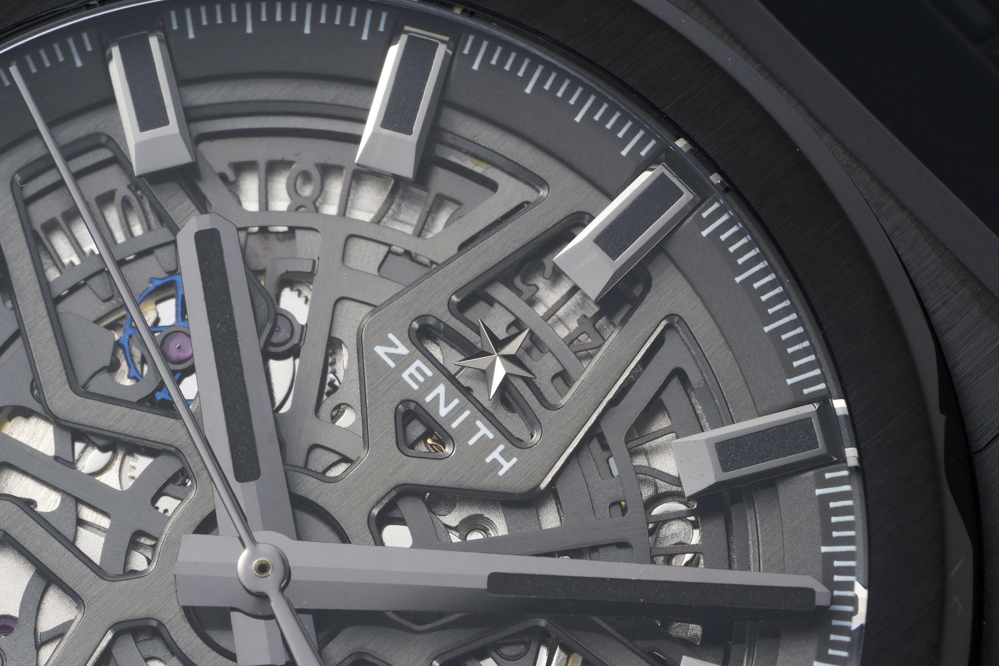 ZENITH DEFY 2025 Pro Edition: COSC-Certified Elite 9012 Movement | 50hr Power Reserve | Duty-Free Shippin